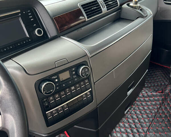 Красный МАН ТГКС, объемом двигателя 10.8 л и пробегом 823 тыс. км за 18000 $, фото 13 на Automoto.ua