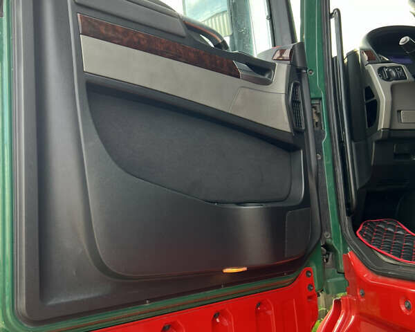 Красный МАН ТГКС, объемом двигателя 10.8 л и пробегом 823 тыс. км за 18000 $, фото 16 на Automoto.ua