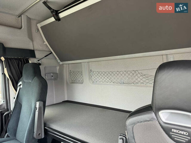 Красный МАН ТГКС, объемом двигателя 0 л и пробегом 793 тыс. км за 19900 $, фото 22 на Automoto.ua