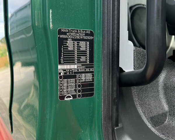 Красный МАН ТГКС, объемом двигателя 10.8 л и пробегом 823 тыс. км за 18000 $, фото 22 на Automoto.ua