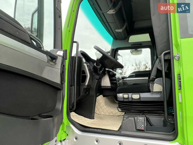 Красный МАН ТГКС, объемом двигателя 12.5 л и пробегом 864 тыс. км за 22432 $, фото 13 на Automoto.ua