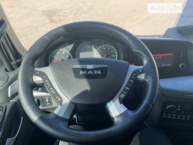 Красный МАН ТГКС, объемом двигателя 10.5 л и пробегом 870 тыс. км за 24500 $, фото 22 на Automoto.ua