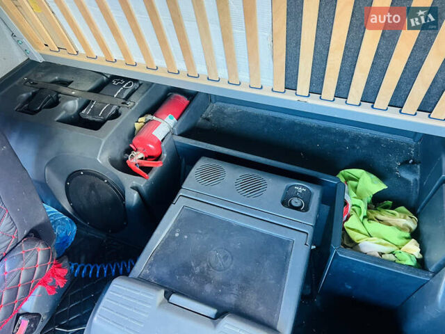 Красный МАН ТГКС, объемом двигателя 10.52 л и пробегом 770 тыс. км за 11800 $, фото 5 на Automoto.ua