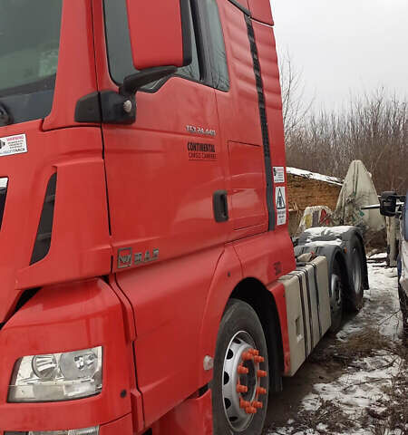 Красный МАН ТГКС, объемом двигателя 12.4 л и пробегом 671 тыс. км за 18500 $, фото 4 на Automoto.ua