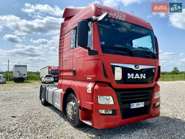 Красный МАН ТГКС, объемом двигателя 12.42 л и пробегом 623 тыс. км за 23499 $, фото 5 на Automoto.ua