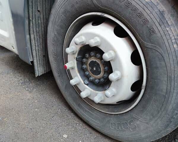 Красный МАН ТГКС, объемом двигателя 12.42 л и пробегом 655 тыс. км за 19500 $, фото 7 на Automoto.ua