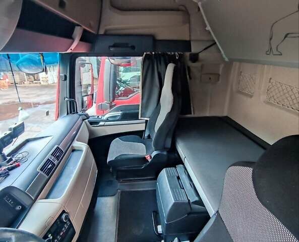 Красный МАН ТГКС, объемом двигателя 12.42 л и пробегом 655 тыс. км за 19500 $, фото 10 на Automoto.ua