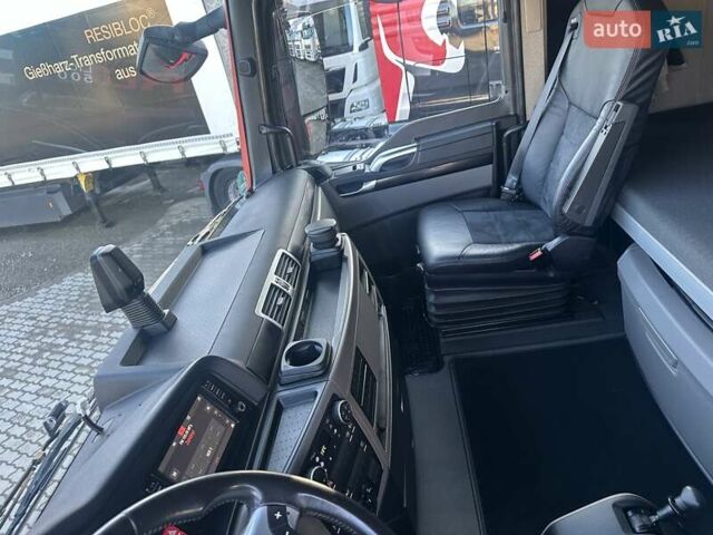 Красный МАН ТГКС, объемом двигателя 12.5 л и пробегом 640 тыс. км за 28500 $, фото 17 на Automoto.ua