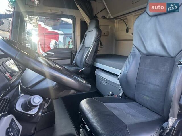 Красный МАН ТГКС, объемом двигателя 12.5 л и пробегом 640 тыс. км за 28500 $, фото 12 на Automoto.ua