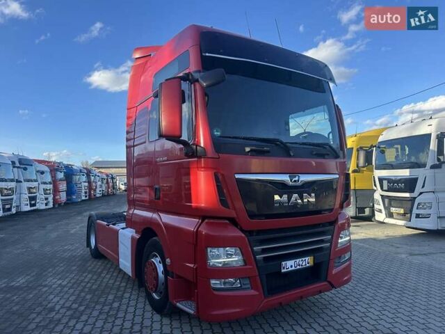 Красный МАН ТГКС, объемом двигателя 12.5 л и пробегом 640 тыс. км за 28500 $, фото 2 на Automoto.ua