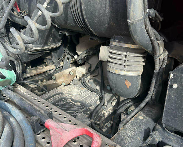 Красный МАН ТГКС, объемом двигателя 12.5 л и пробегом 530 тыс. км за 45000 $, фото 6 на Automoto.ua