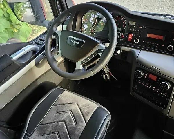 МАН ТГКС, объемом двигателя 0 л и пробегом 0 тыс. км за 12500 $, фото 4 на Automoto.ua
