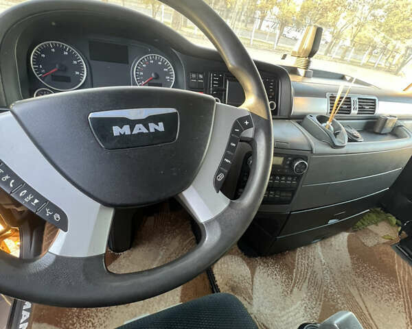 МАН ТГКС, объемом двигателя 12.5 л и пробегом 680 тыс. км за 36500 $, фото 5 на Automoto.ua