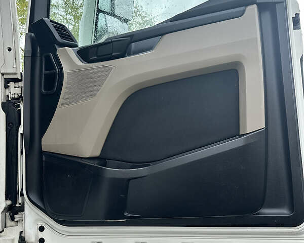 МАН ТГКС, объемом двигателя 0 л и пробегом 771 тыс. км за 75654 $, фото 10 на Automoto.ua