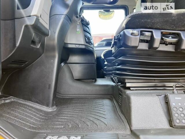 МАН ТГКС, объемом двигателя 12.5 л и пробегом 660 тыс. км за 36778 $, фото 24 на Automoto.ua