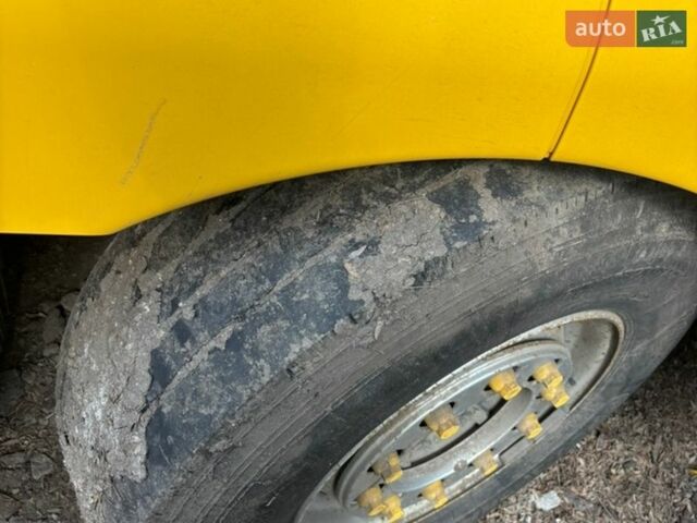 Желтый МАН ТГКС, объемом двигателя 10.52 л и пробегом 125 тыс. км за 14500 $, фото 2 на Automoto.ua