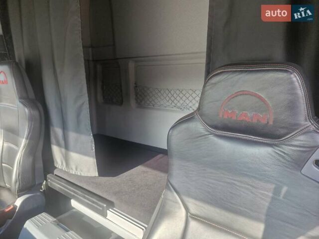 Желтый МАН ТГКС, объемом двигателя 12.8 л и пробегом 817 тыс. км за 26400 $, фото 19 на Automoto.ua