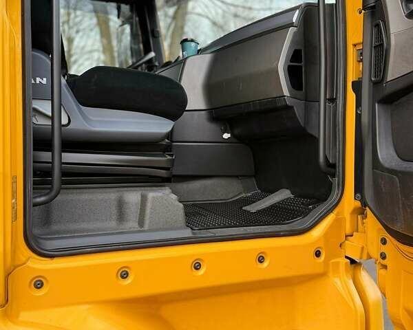 Желтый МАН ТГКС, объемом двигателя 12.5 л и пробегом 243 тыс. км за 51771 $, фото 22 на Automoto.ua