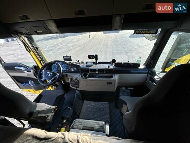 Желтый МАН ТГКС, объемом двигателя 12.42 л и пробегом 683 тыс. км за 21000 $, фото 12 на Automoto.ua