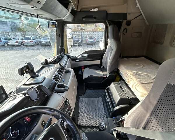 Желтый МАН ТГКС, объемом двигателя 12.42 л и пробегом 683 тыс. км за 22500 $, фото 13 на Automoto.ua