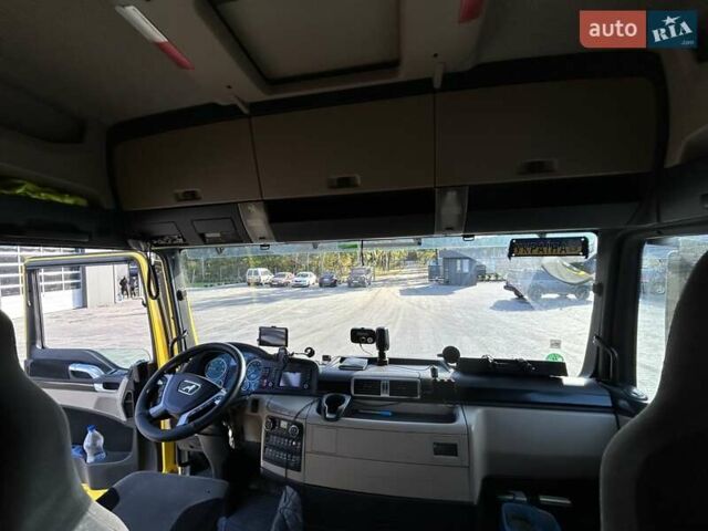 Желтый МАН ТГКС, объемом двигателя 12.42 л и пробегом 683 тыс. км за 22500 $, фото 11 на Automoto.ua