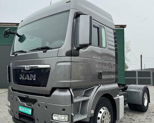 Сірий МАН ТГКС, об'ємом двигуна 10.5 л та пробігом 200 тис. км за 37244 $, фото 16 на Automoto.ua