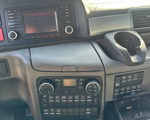 Серый МАН ТГКС, объемом двигателя 12.5 л и пробегом 751 тыс. км за 41978 $, фото 18 на Automoto.ua