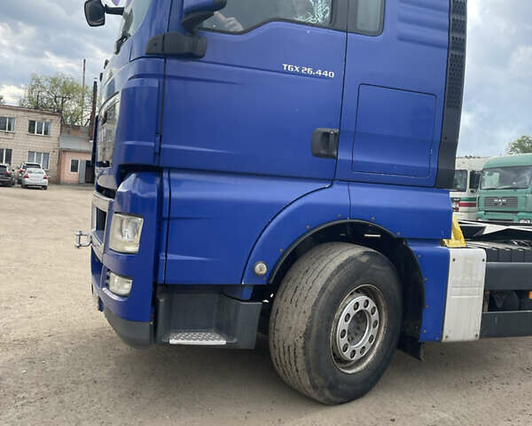 Синий МАН ТГКС, объемом двигателя 10.52 л и пробегом 880 тыс. км за 35000 $, фото 1 на Automoto.ua