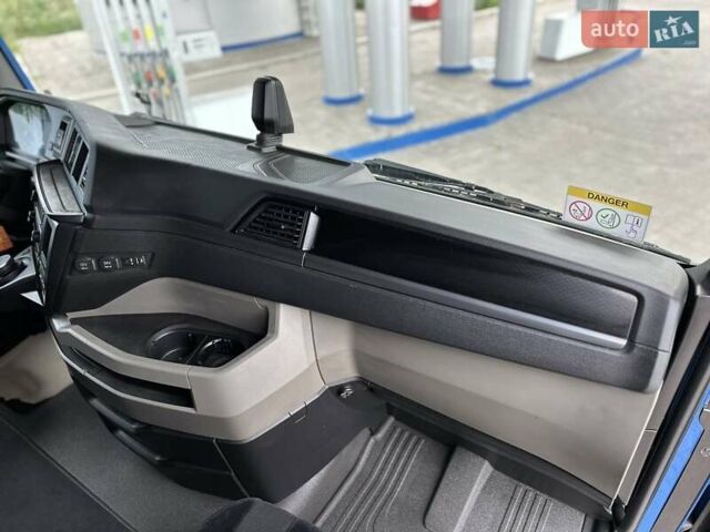 Синий МАН ТГКС, объемом двигателя 0 л и пробегом 667 тыс. км за 71500 $, фото 8 на Automoto.ua