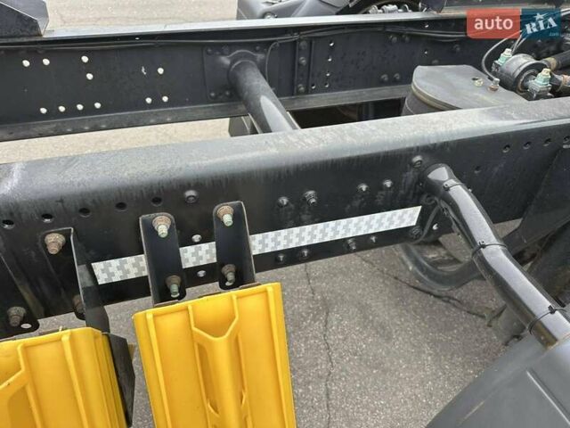 Синий МАН ТГКС, объемом двигателя 0 л и пробегом 667 тыс. км за 71500 $, фото 9 на Automoto.ua