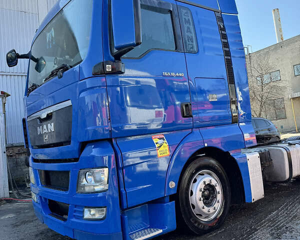 Синий МАН ТГКС, объемом двигателя 10.5 л и пробегом 400 тыс. км за 10000 $, фото 12 на Automoto.ua