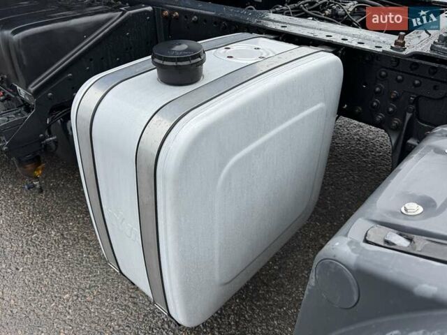 Синий МАН ТГКС, объемом двигателя 10.5 л и пробегом 673 тыс. км за 21000 $, фото 33 на Automoto.ua