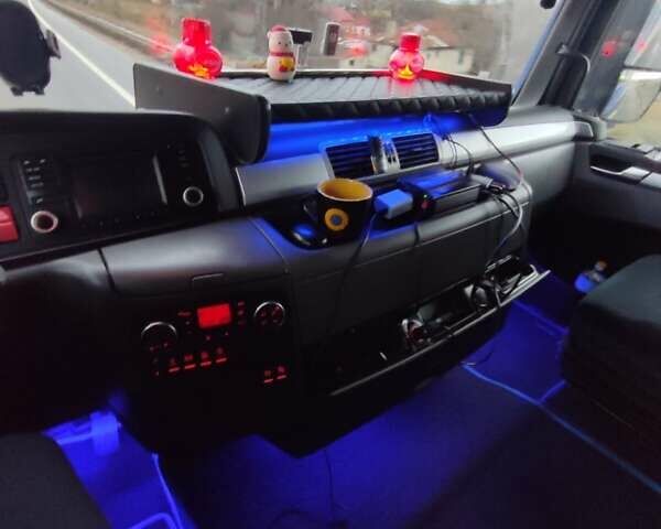 Синий МАН ТГКС, объемом двигателя 12.42 л и пробегом 3 тыс. км за 35000 $, фото 3 на Automoto.ua