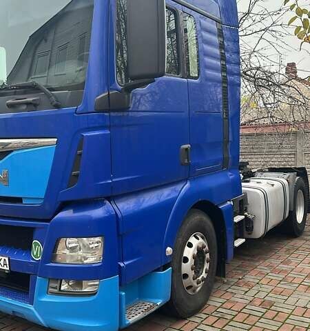 Синий МАН ТГКС, объемом двигателя 12.42 л и пробегом 770 тыс. км за 18900 $, фото 1 на Automoto.ua