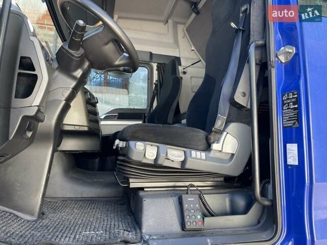 Синий МАН ТГКС, объемом двигателя 12.42 л и пробегом 770 тыс. км за 18900 $, фото 10 на Automoto.ua