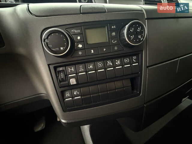 МАН ТГКС 2016 в Киеве на Automoto.ua Синий МАН ТГКС, объемом двигателя 12.42 л и пробегом 600 тыс. км за 24999 $, фото 30 на Automoto.ua