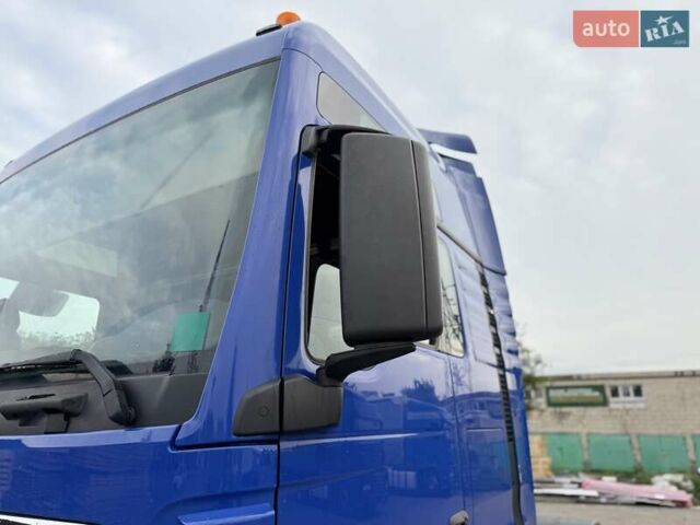 Синий МАН ТГКС, объемом двигателя 0 л и пробегом 890 тыс. км за 21500 $, фото 4 на Automoto.ua
