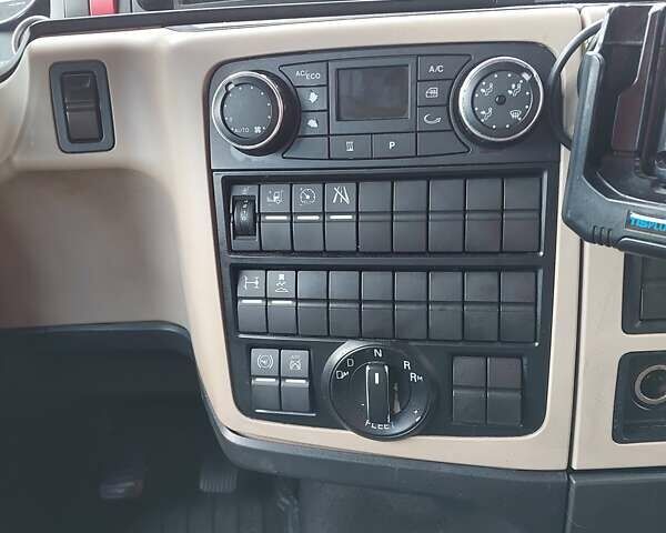 Синий МАН ТГКС, объемом двигателя 0 л и пробегом 570 тыс. км за 30500 $, фото 23 на Automoto.ua