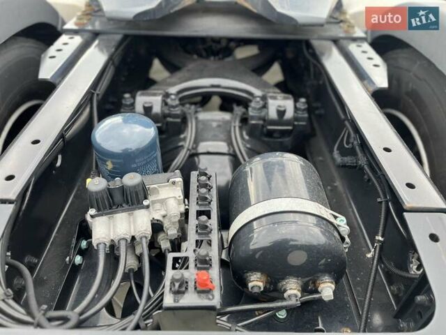 Синий МАН ТГКС, объемом двигателя 0 л и пробегом 402 тыс. км за 57612 $, фото 17 на Automoto.ua