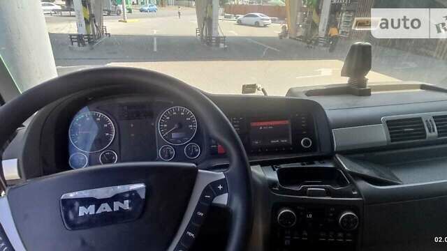 Зеленый МАН ТГКС, объемом двигателя 12.42 л и пробегом 1000 тыс. км за 20000 $, фото 10 на Automoto.ua
