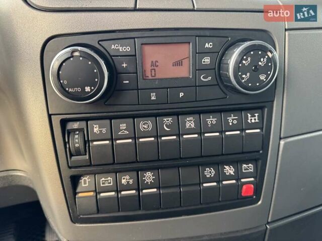 Зеленый МАН ТГКС, объемом двигателя 10.5 л и пробегом 901 тыс. км за 21999 $, фото 45 на Automoto.ua