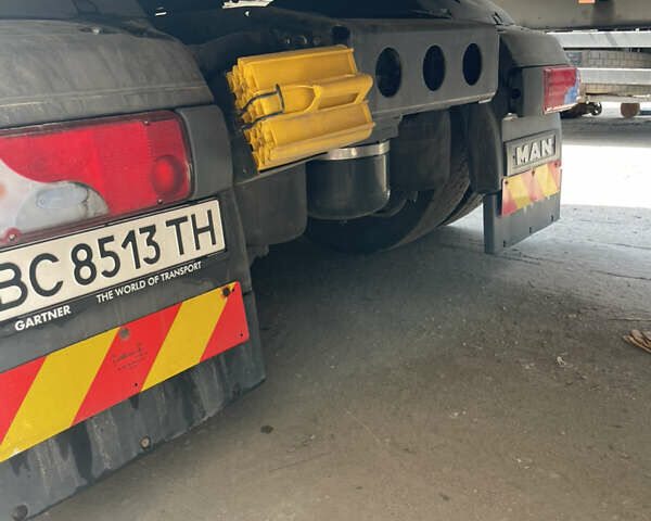 Зеленый МАН ТГКС, объемом двигателя 12.42 л и пробегом 797 тыс. км за 24500 $, фото 12 на Automoto.ua