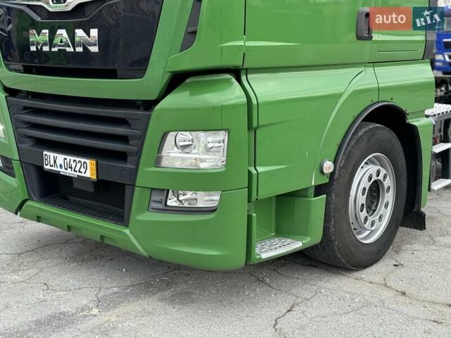 Зеленый МАН ТГКС, объемом двигателя 12.5 л и пробегом 586 тыс. км за 28108 $, фото 11 на Automoto.ua