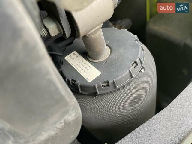 Зеленый МАН ТГКС, объемом двигателя 12.42 л и пробегом 671 тыс. км за 35500 $, фото 25 на Automoto.ua