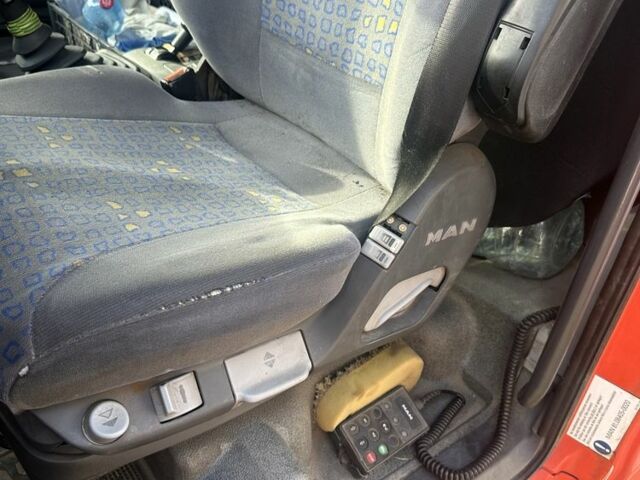 МАН Другая 2005 у Мерефа на Automoto.ua МАН Другая, об'ємом двигуна 0 л та пробігом 0 тис. км за 36000 $, фото 8 на Automoto.ua