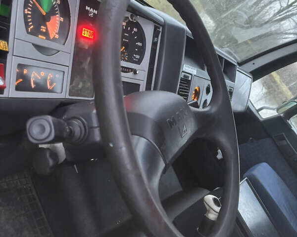 Зелений МАН LE 12.180, об'ємом двигуна 4.6 л та пробігом 470 тис. км за 6999 $, фото 23 на Automoto.ua