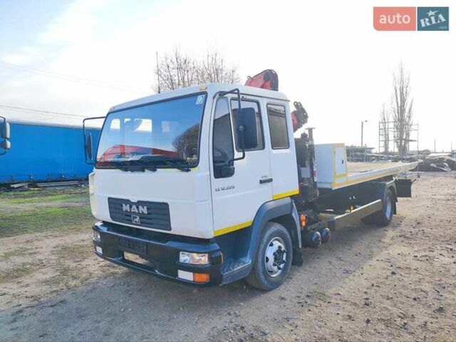 Белый МАН LE 12.225, объемом двигателя 6.9 л и пробегом 336 тыс. км за 28500 $, фото 22 на Automoto.ua