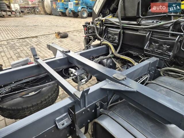 Желтый МАН LE 12.225, объемом двигателя 4.7 л и пробегом 0 тыс. км за 35000 $, фото 5 на Automoto.ua