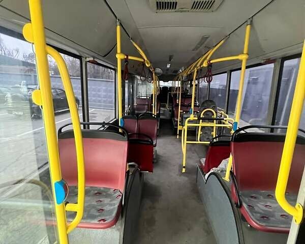 Красный МАН NL 273, объемом двигателя 12.82 л и пробегом 581 тыс. км за 25000 $, фото 3 на Automoto.ua