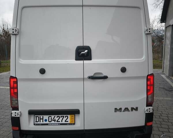 Белый МАН TGE, объемом двигателя 0 л и пробегом 440 тыс. км за 21000 $, фото 4 на Automoto.ua